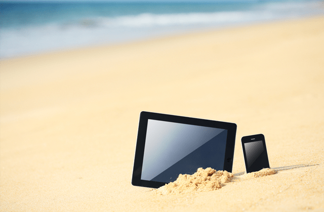 proteggere smartphone e tablet in spiaggia