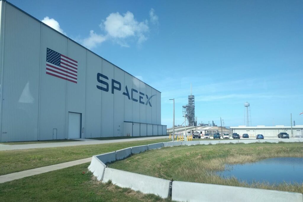 Spacex pubblicità spaziale